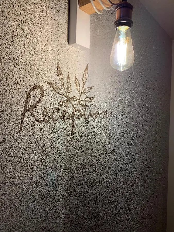 Casa Baci - Soggiorno Nel Gusto Cola  Bed & Breakfast